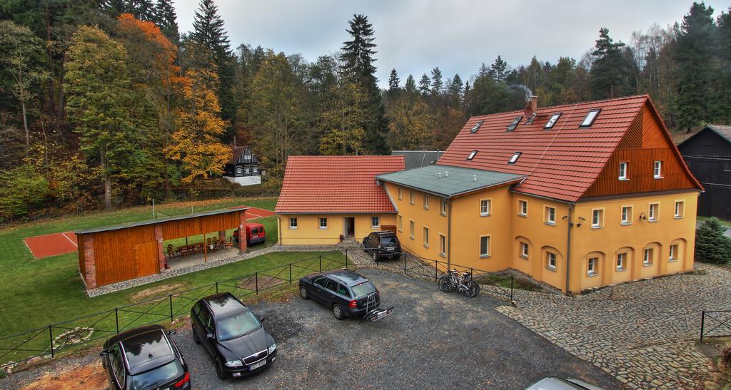 Penzion U Vyhlidky Chřibská Kültér fotó